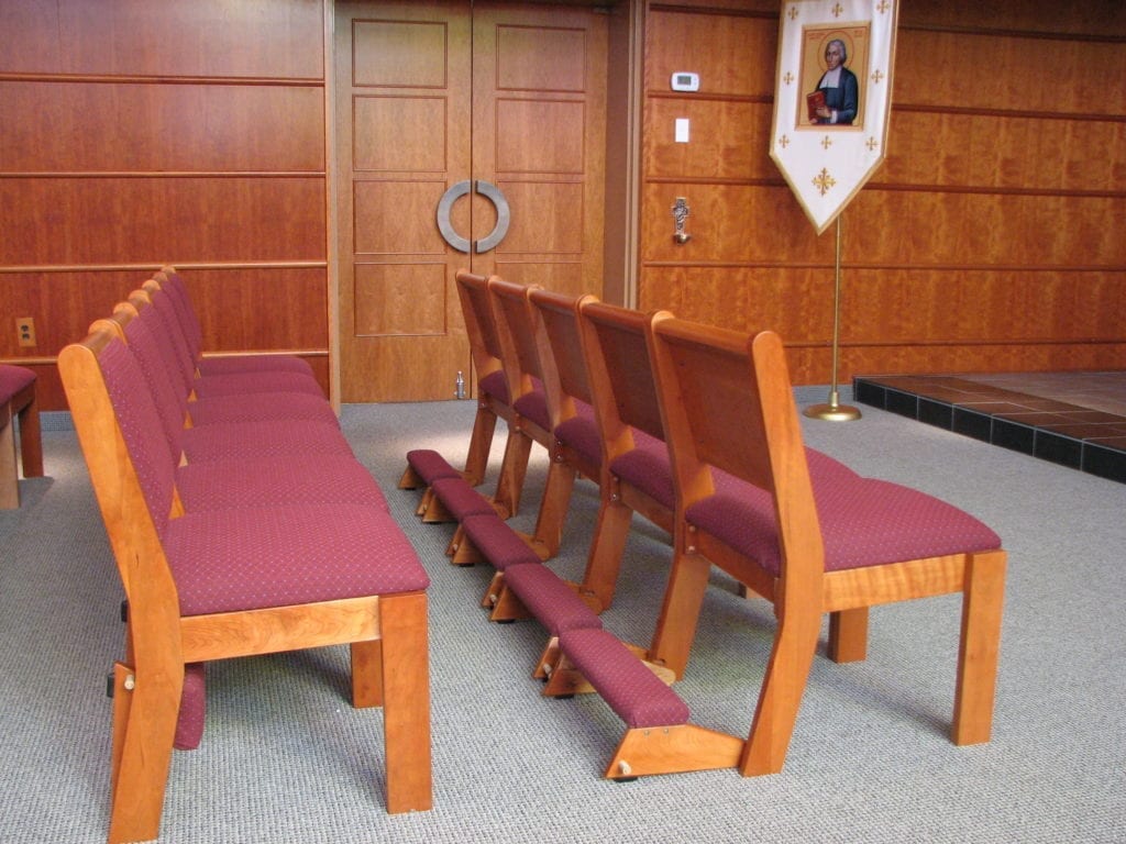chairs with kneelers
